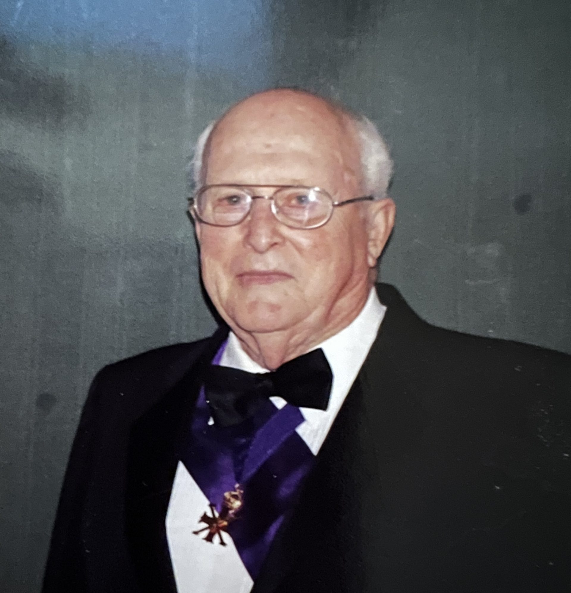 William L Blanks